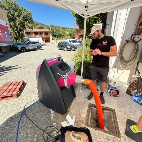 Sewerbot Ultrapreg QR code scanning