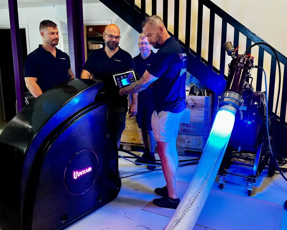 UV XAIR curing a lateral service line