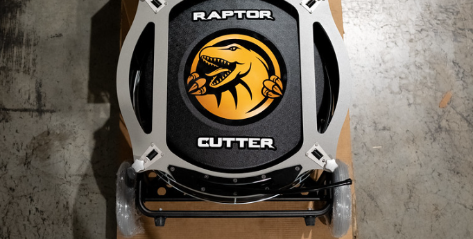 Raptor Cutter operating in a challenging work environment